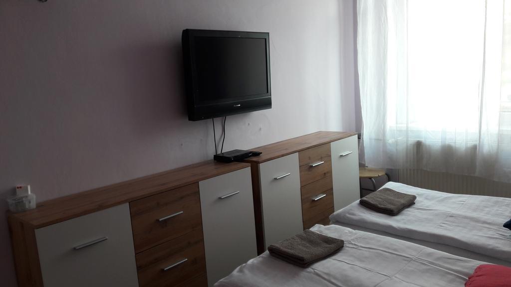 Ubytovani-Plzen-Can Hotel Kültér fotó